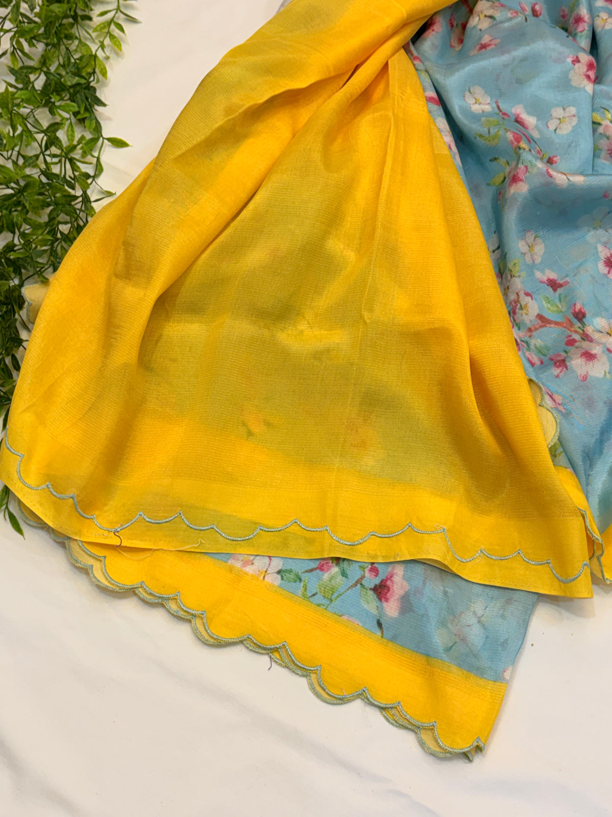 Sky blue Floral Printed Mangalgiri Saree with Scalloped Border
