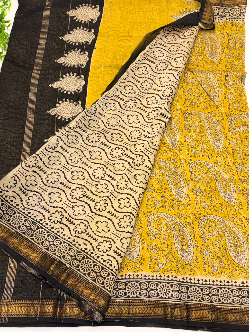 Mustard Yellow with black border Maheshwari silk cotton Saree