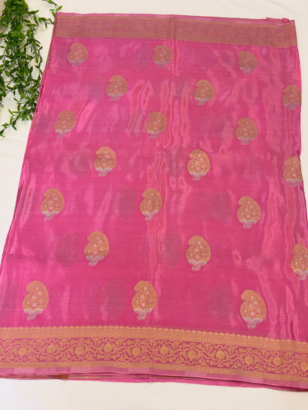 Pink mango silk Saree with Gold Paisley Weaving