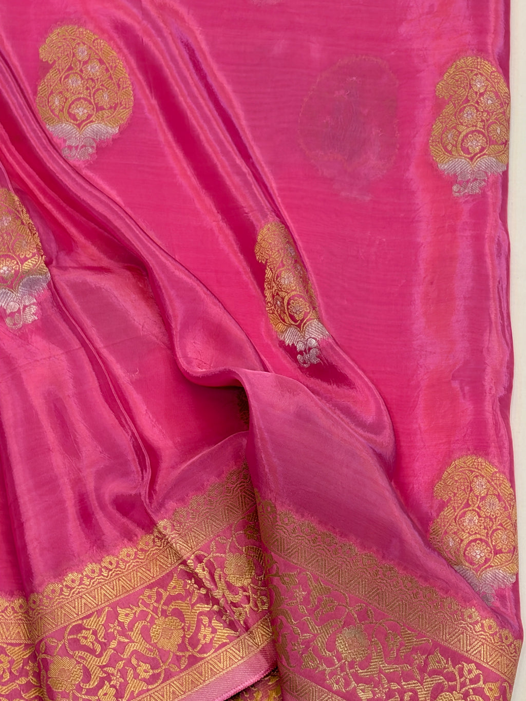 Pink mango silk Saree with Gold Paisley Weaving