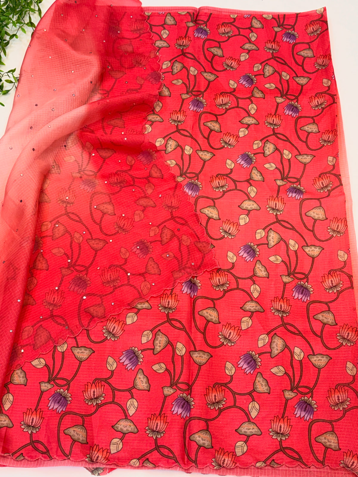 Double Shade Red Kota Doria Saree scalloped border