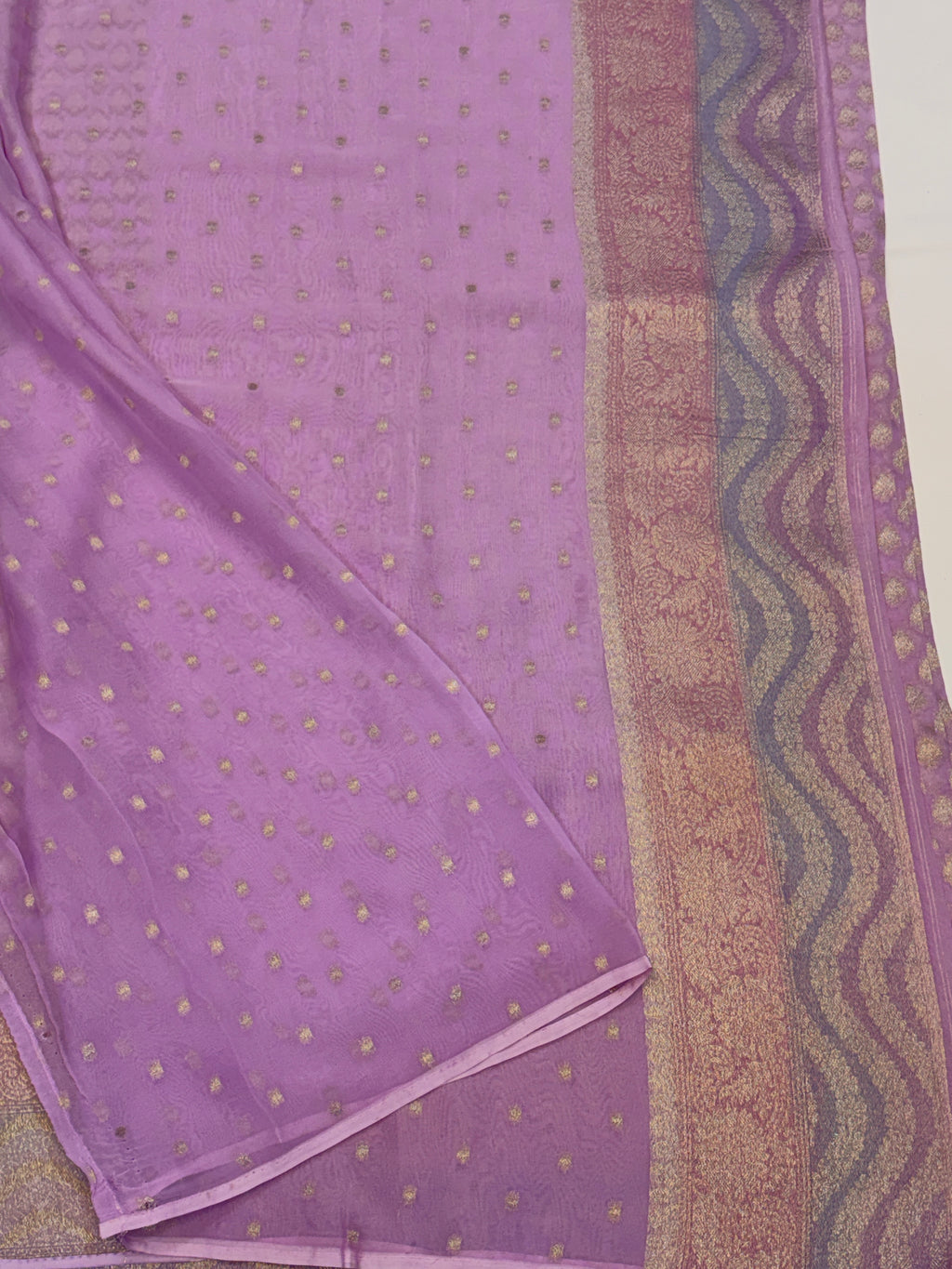 Lavender Khaddi Georgette Saree with Silver Buttis