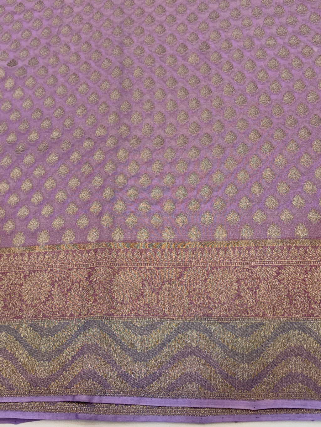 Lavender Khaddi Georgette Saree with Silver Buttis