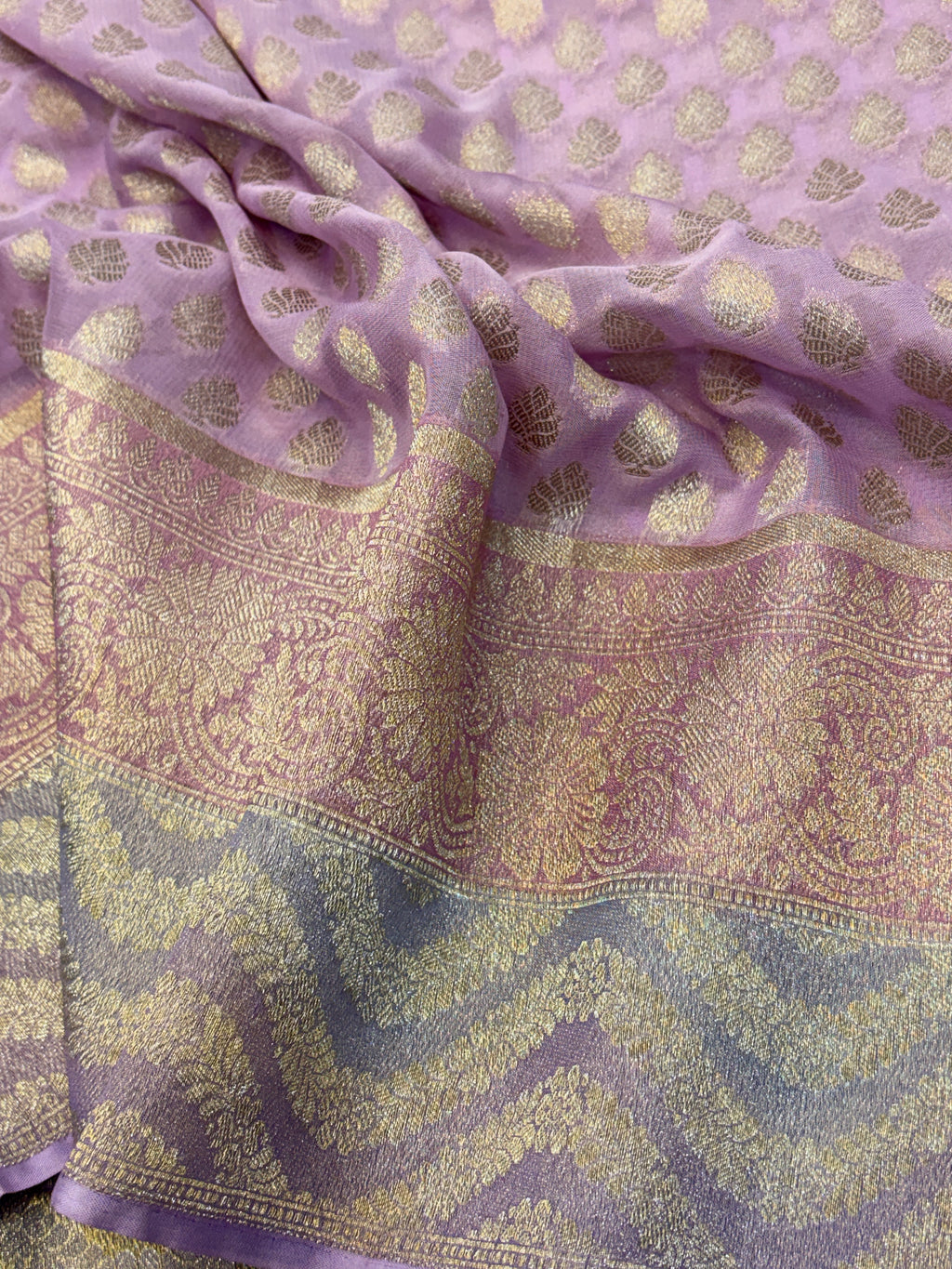 Lavender Khaddi Georgette Saree with Silver Buttis